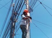 Perkuat Layanan Internet, PLN Icon Plus Lakukan Pemeliharaan Jaringan Fiber Optic di Kuranji, Padang