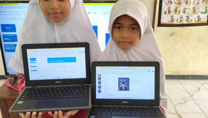 “Dari Pedalaman, Menuju Dunia”: 17 Sekolah Pelosok Dharmasraya Kini Terhubung Internet