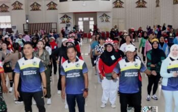 Bupati Heriyus Ikut Meriahkan HUT Ke-52 KNPI Murung Raya dengan Senam Bersama