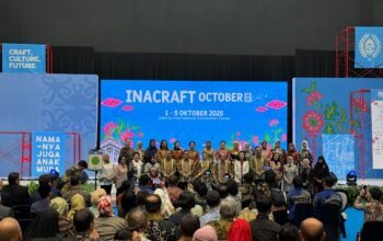 Ketua Dekranasda Ny. Nia Jon Firman Pandu Hadiri Pembukaan Inacraft Oktober 2025