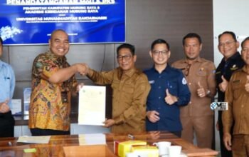 Bupati Heriyus Dorong Kolaborasi Akademik untuk Cetak SDM Unggul dan Profesional di Bidang Kesehatan