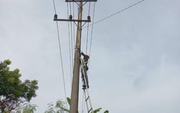 Dorong Keandalan Telekomunikasi, PLN Icon Plus Lakukan Pemeliharaan Fiber Optik di Wilayah RumbaiRumbai
