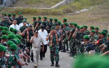 Kedatangan Pangdam XXII/TB di Murung Raya Meriah dengan Tradisi Adat Dayak