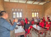 Melalui Program TJSL, PLN Icon Plus Gelar Edukasi Dunia Digital dan Salurkan Bantuan Sarana Pendidikan di UPT SMPN 10 Tambang