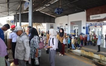 Divre II Sumbar Layani Hampir 2 Juta Penumpang Sepanjang Tahun 2025, Tumbuh 16.6 Persen Dibanding 2024