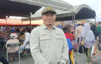 Datang Sendirian, Tandean Indra Bella Pantau Langsung Denyut Ekonomi Pasar Ramadan