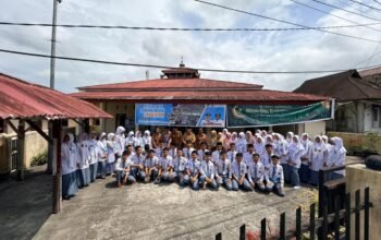 Ramadan Jadi Momentum Pembinaan Karakter, Bupati Pasaman Temui Pelajar di Surau Kaciak
