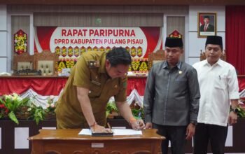 Wakil Bupati Pulang Pisau Hadiri Rapat Paripurna DPRD Pengumuman Perubahan Propemperda 2026
