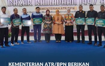 Kementerian ATR/BPN Berikan Santunan untuk Pegawai dalam Momen Bazar Ramadan 1447 H