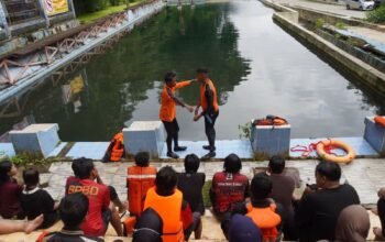 Ketua PMI Tinjau Pelatihan Water Rescue, Tekankan Kesiapsiagaan Relawan