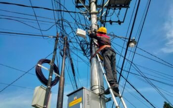 Pastikan Layanan Internet Tetap Optimal, PLN Icon Plus Lakukan Pemeliharaan Jaringan Fiber Optik di Wilayah Parit Malintang