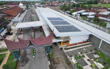 Peringati Hari Bumi 2026, KAI Divre II Sumbar Perkuat Transportasi Massal Rendah Emisi dan Pemanfaatan Energi Hijau