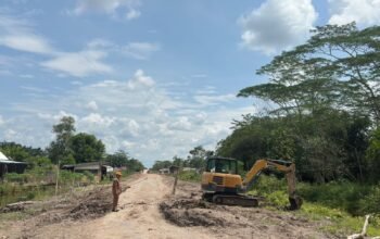 Akses Vital Terjaga, Perbaikan Jalan TMMD di Lalan Dilakukan Secara Swadaya