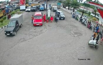 Kelangkaan BBM Bio Solar di Pasaman Barat: Antrian Panjang, Harga Pengecer Meroket