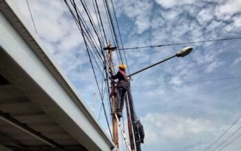Tingkatkan Stabilitas Konektivitas, PLN Icon Plus Lakukan Pemeliharaan Jaringan Fiber Optic di Padang Timur