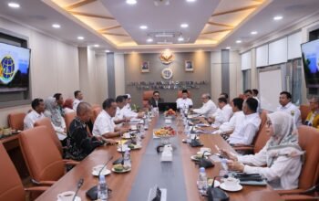 Rakor Bersama Kepala Daerah Kalsel, Menteri Nusron Tegaskan Penetapan Lokasi LP2B Kewenangan Daerah