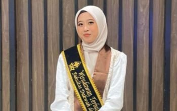 Anita Firdaus, Putri Petani dari Bojonegoro yang Raih Predikat Wisudawan Terbaik UIN Walisongo