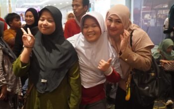 Nobar di XXI Basko, 70 Anak Disabilitas Nikmati Wisata Inklusif Bersama PKK dan Baznas