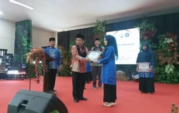 Hadiri Wisuda Tahfidz dan Iqro’ SD-SMP Plus Muhammadiyah. Asisten II; Selamat dan Apresiasi kepada Seluruh Wisudawan/i