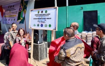 Resmikan Kampung Reforma Agraria dan Gerakan Pemberdayaan Wakaf Produktif di Pekalongan, Sahli ATR/BPN Harapkan Kesejahteraan Masyarakat Meningkat