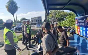 Satlantas Polres Karimun Gencarkan Edukasi Tertib Berlalu Lintas Lewat Program Polantas Menyapa