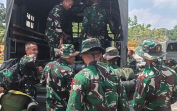Sebanyak 150 Personel Tim Satgas Tmmd Ke-129 Kodim 0313/Kpr Laksanakan Serpas Menuju Desa Pangkalan Terap