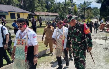 Usai Dibuka, Satgas TMMD Langsung Tinjau Lokasi, Bantu Warga, dan Dukung Ekonomi Lokal
