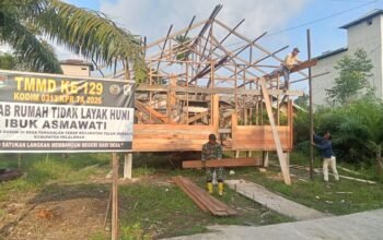 Harapan Ibu Asmawati: Bedah RTLH TMMD Ke-129 Kodim 0313/KPR Capai Progres 35 Persen
