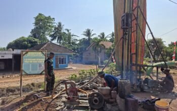 Untuk Penuhi Kebutuhan mendasar Air Bersih Warga. Satgas TMMD 129 Percepat Pembangunan Sumur Bor