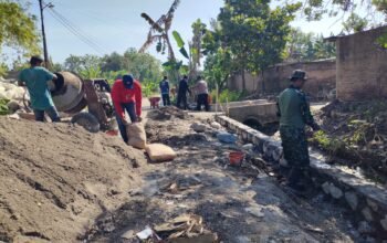 Memasuki Hari ke-9, Satgas TMMD ke-129 Kodim 0726/Skh Kebut Pengerjaan pembuatan Talud di Dk Jengkangan Parangjoro