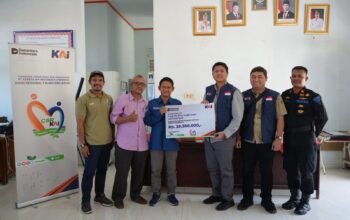 Perkuat Pemberdayaan Masyarakat dan Pendidikan di Sawahlunto, KAI Divre II Sumbar Kembali Salurkan Program TJSL