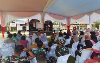 Cegah Stunting dan Sehatkan Keluarga, Satgas TMMD Ke-129 Kodim 0313/KPR,Gelar Penyuluhan KB Kesehatan di Pangkalan Terap