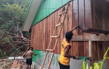 Pembangunan rumah ke-2 type 36 semi permanen capai 65 persen, satgas TMMD ke-129 Kodim 1807/Sorong Selatan wujudkan hunian layak bagi masyarakat