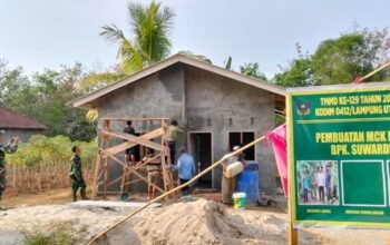 Air Mata Bahagia Suwardi: Saat Rumah Impian Lahir dari Keringat TNI dan Warga Desa Baru Raharja