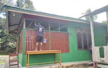 Rehab Rumah Milik Ibu Diana Capai 83 Persen, Satgas TMMD Ke-129 Kodim 1807/Sorong Selatan Percepat Wujudkan Hunian Layak Bagi Warga