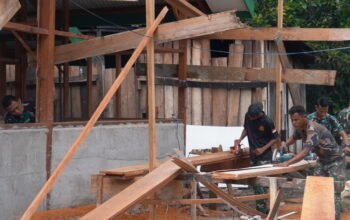 Satgas TMMD Ke-129 Kodim 1807/Sorong Selatan Percepat Pembangunan Rumah Kedua Type 36, Wujud Nyata Pengabdian TNI untuk Rakyat
