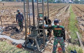 Bantuan Sumur Bor Untuk Petani, Tmmd Reg Ke-129 Kodim 0726/Sukoharjo Jawab Kebutuhan Air Di Desa Parangjoro