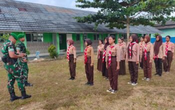 Tingkatkan Disiplin Siswa, Satgas TMMD ke-129 Kodim 0412/LU Berikan Pelatihan PBB dan PPM di SMPN 2 Sungkai Utara
