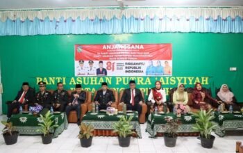 Sambut HUT ke-81 RI, Pemkot Sungai Penuh Lakukan Anjangsana dan Salurkan Bantuan Sosial