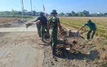 Pengembalian Tanah / Urugan Setelah Pembuatan Gorong-gorong Tmmd Reguler Ke-129 Tahun 2026 Kodim 0726/Sukoharjo