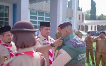 Bupati Jon Firman Pandu Lepas Kontingen Jambore Nasional XII Kwarcab 0302 Gerakan Pramuka Kabupaten Solok