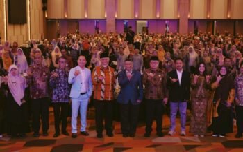 Meriah dan Inspiratif, Sumbar Teacher Summit 2026 Apresiasi 11 Guru Inovatif se-Sumatera Barat