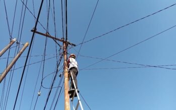 Jaga Keandalan Jaringan Telekomunikasi, PLN Icon Plus Lakukan Pemeliharaan Jaringan Fiber Optik di Pekanbaru