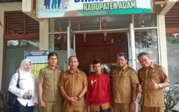 Sempat Ditinggal di Tanjung Mutiara, Kakek 76 Tahun Akhirnya Dipulangkan Pemkab Agam ke Keluarga