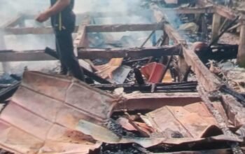 Subuh Mencekam! Rumah Warga Pulau Anyar Ludes Terbakar