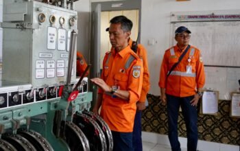 KAI Divre II Sumbar Perkuat Keselamatan Operasional melalui Cek Lintas Jalur Kereta Api