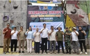 Riyanda Putra Membuka Kejurprov Sirkuit I Panjat Tebing Sumatera Barat