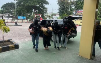 Densus 88 Tangkap 11 Tersangka Terorisme, Temukan Dugaan Latihan Tembak