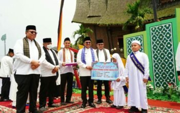 Waqaf 1000 Hafizh ke-11 Digelar, Tanah Datar Targetkan Generasi Penghafal Al-Qur’an pada 2045
